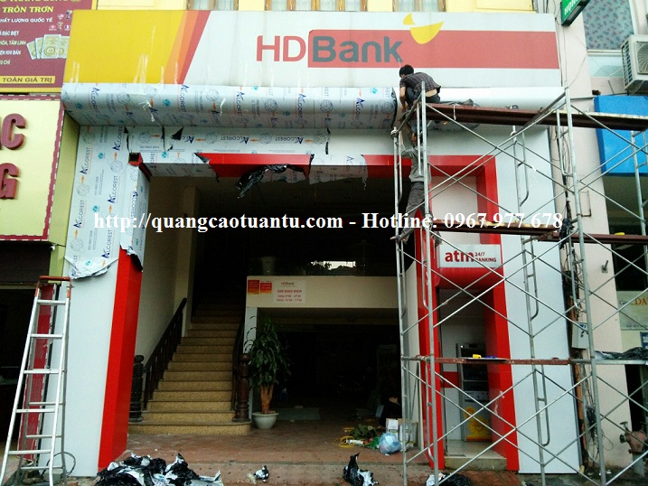 Ốp mặt dựng alu hệ thống ngân hàng tại Hà Nội